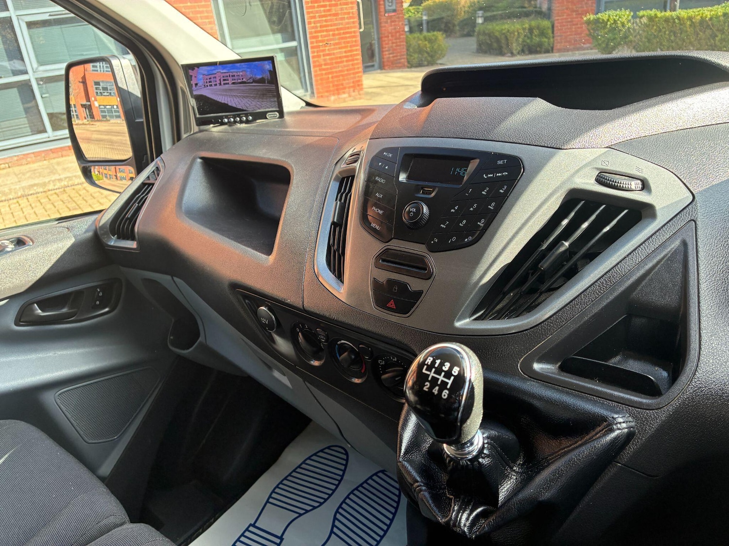 Used Ford Transit Custom 2017 for sale - 76440355: Photo 12