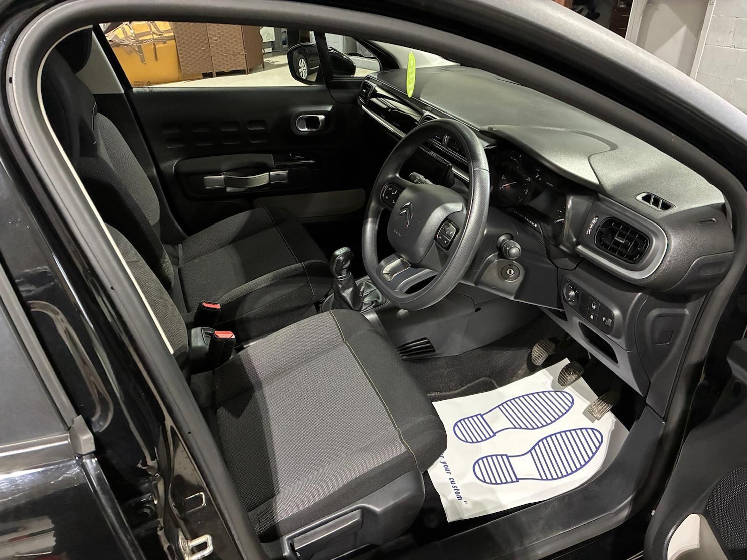 Used Citroen C3 2024 for sale - 76976158: Photo 2