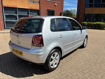 Used Volkswagen Polo 2009 for sale - 78535325: Photo