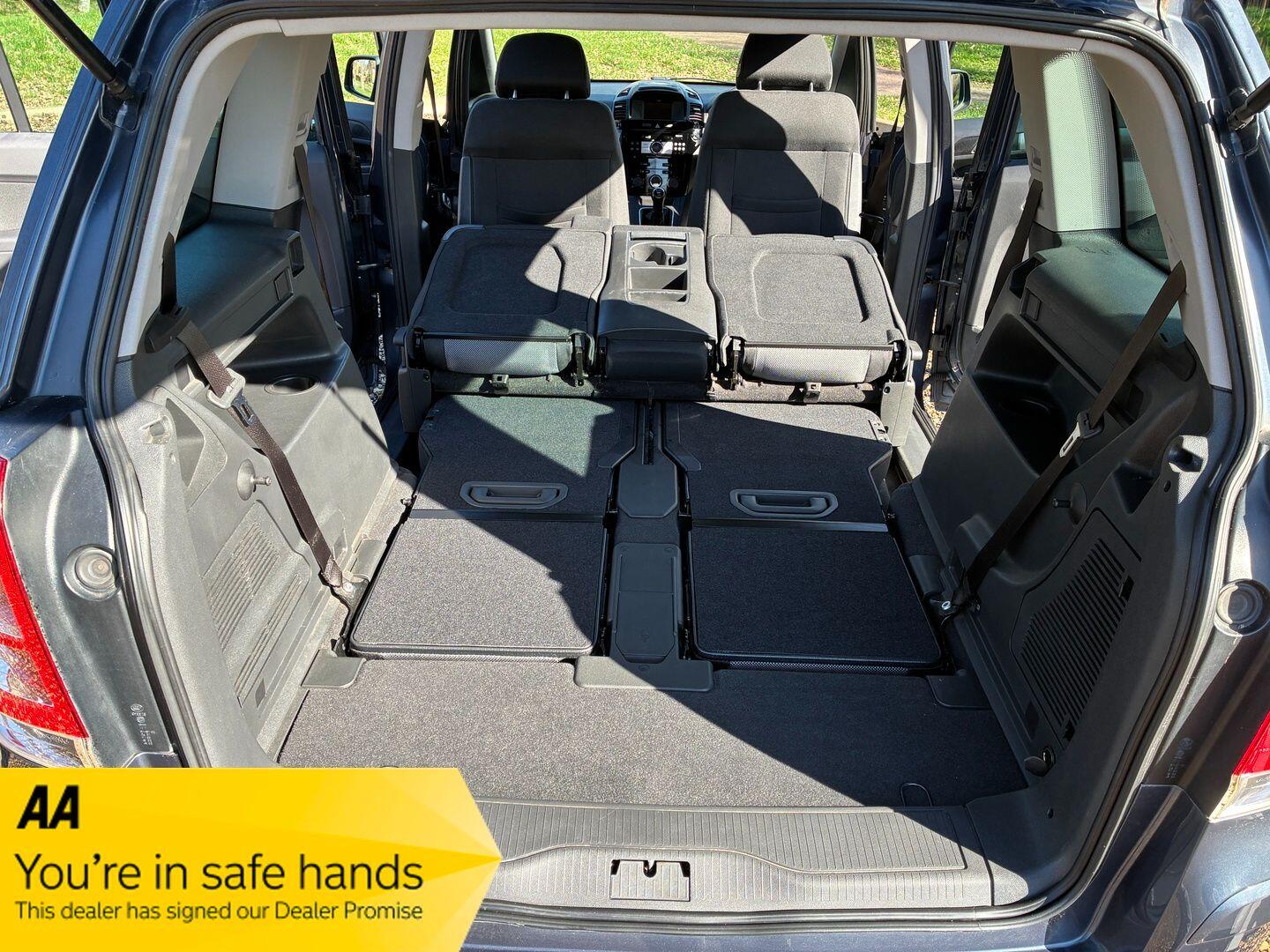 Used Vauxhall Zafira 2011 for sale - 77723741: Photo 11