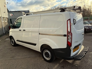 Used Ford Transit Custom 2017 for sale - 76688515: Photo