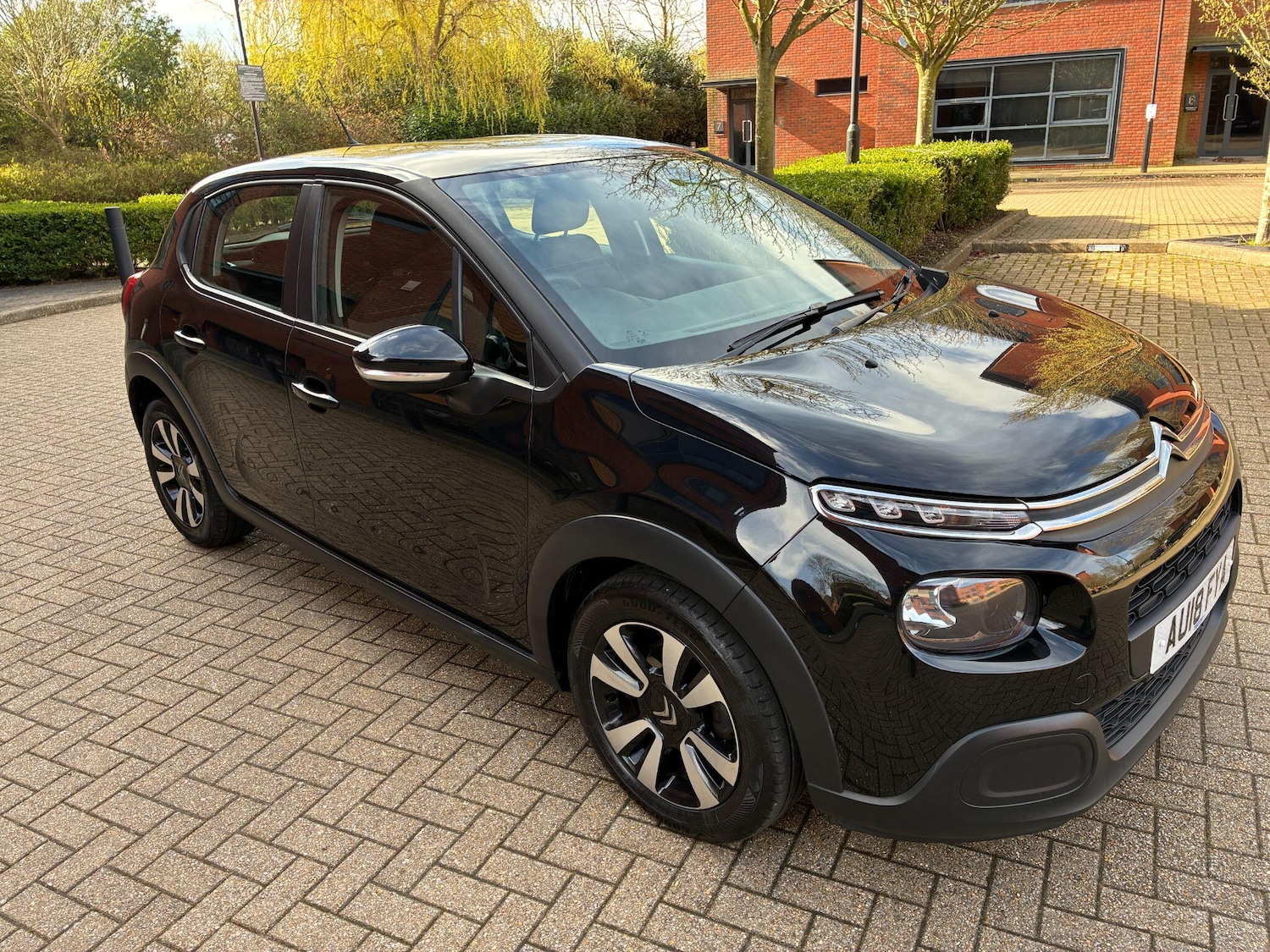 Used Citroen C3 2024 for sale - 77892309: Photo 2