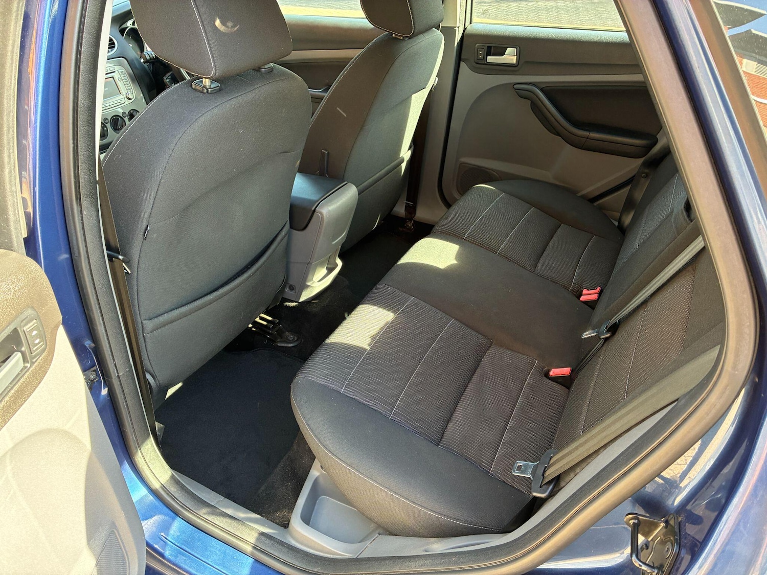 Used Ford Focus 2010 for sale - 77993740: Photo 11