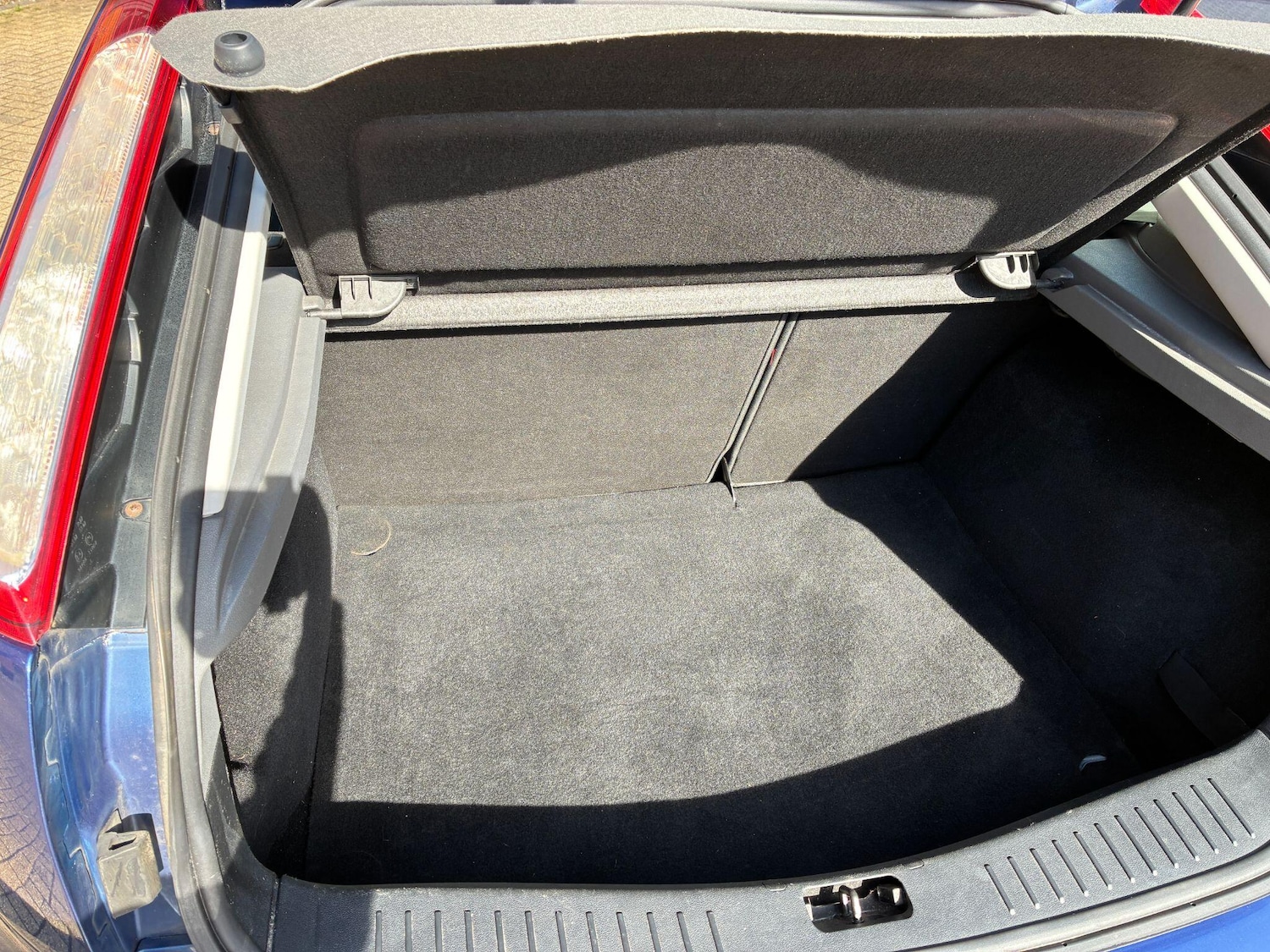 Used Ford Focus 2010 for sale - 77993740: Photo 15