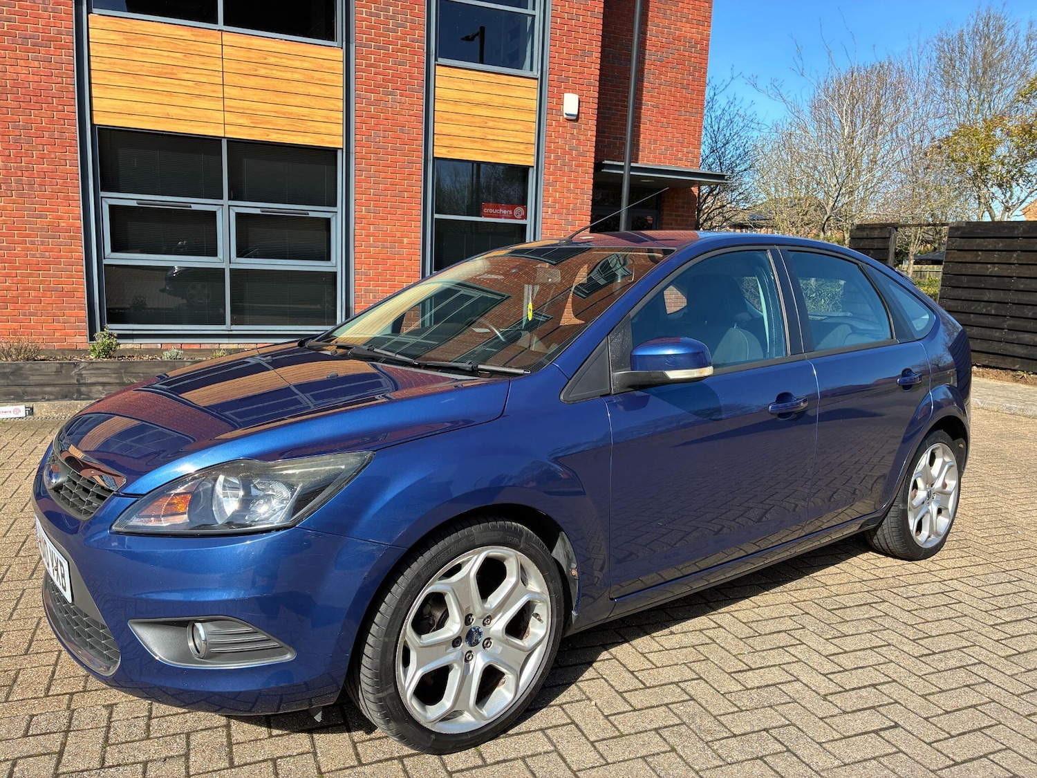 Used Ford Focus 2010 for sale - 77993740: Photo 3