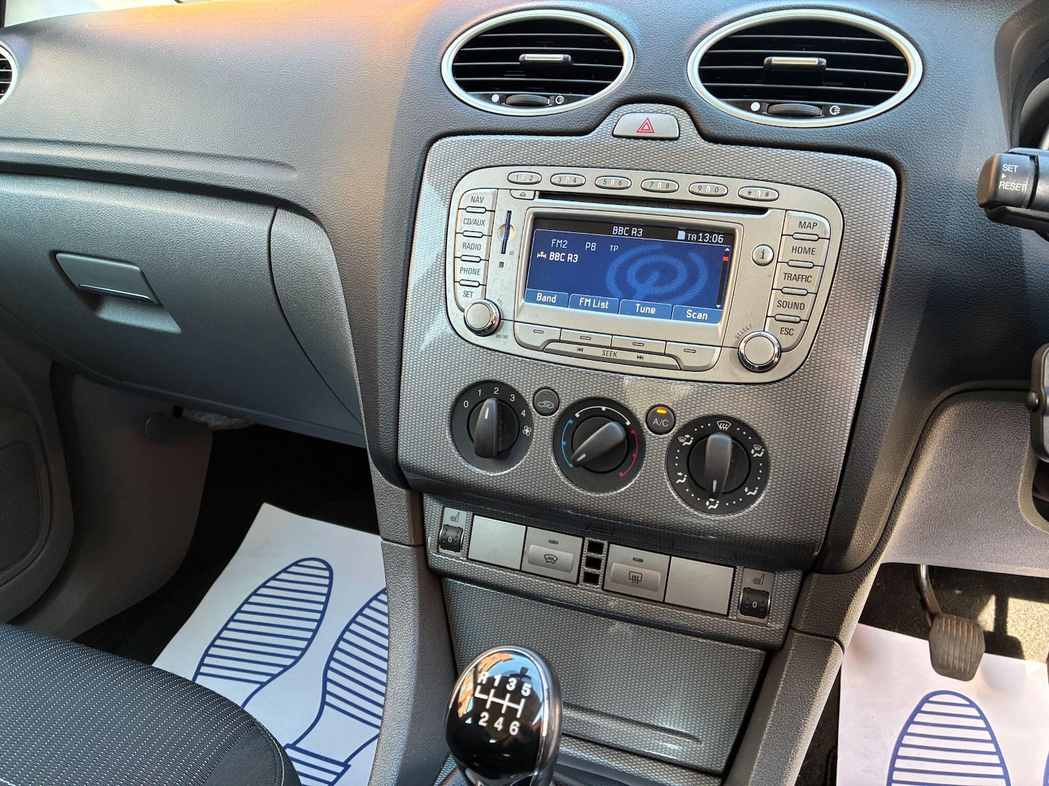 Used Ford Focus 2010 for sale - 77993740: Photo 7