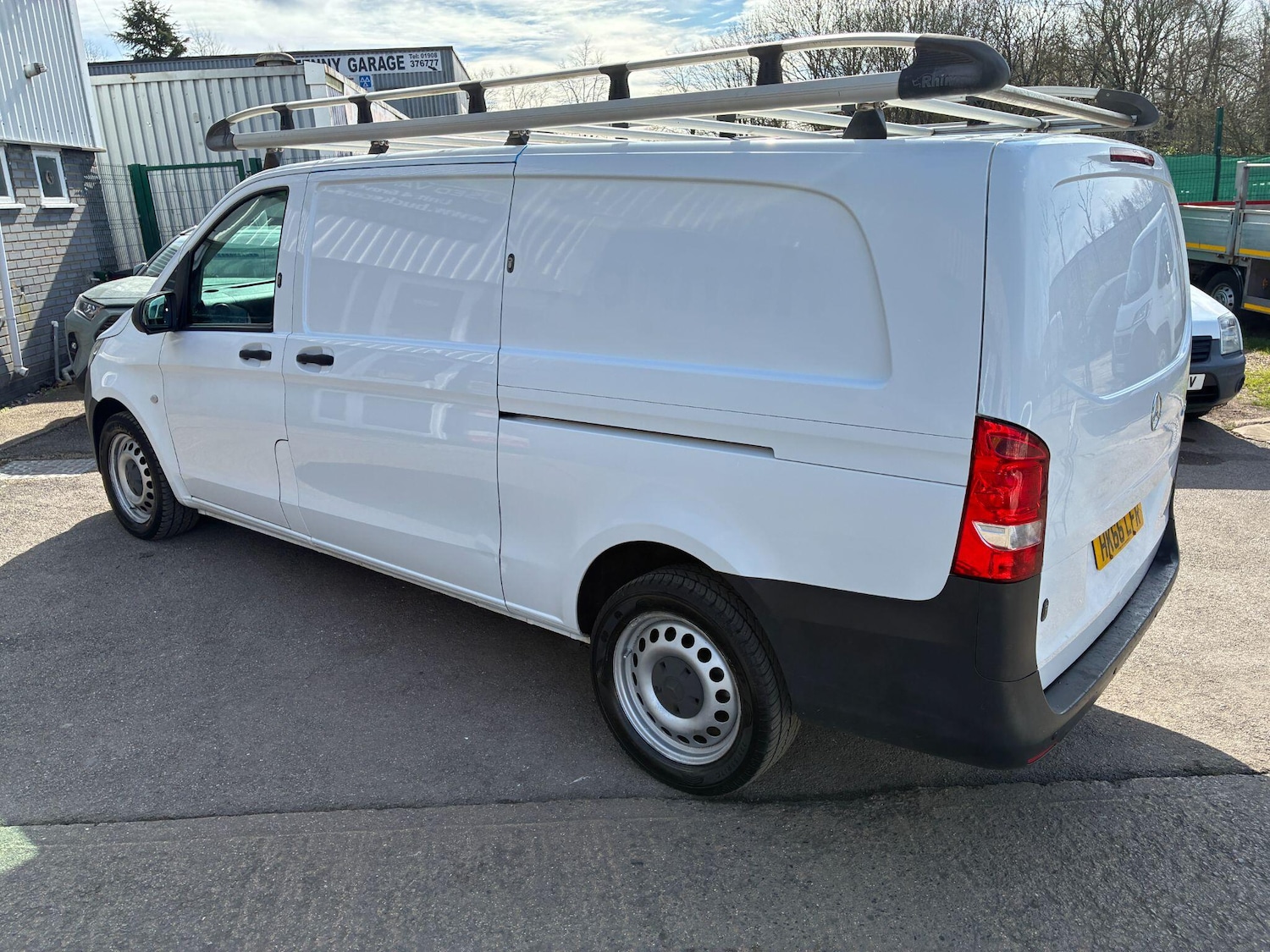 Used Mercedes-Benz Vito for sale - 77823925: Photo 3
