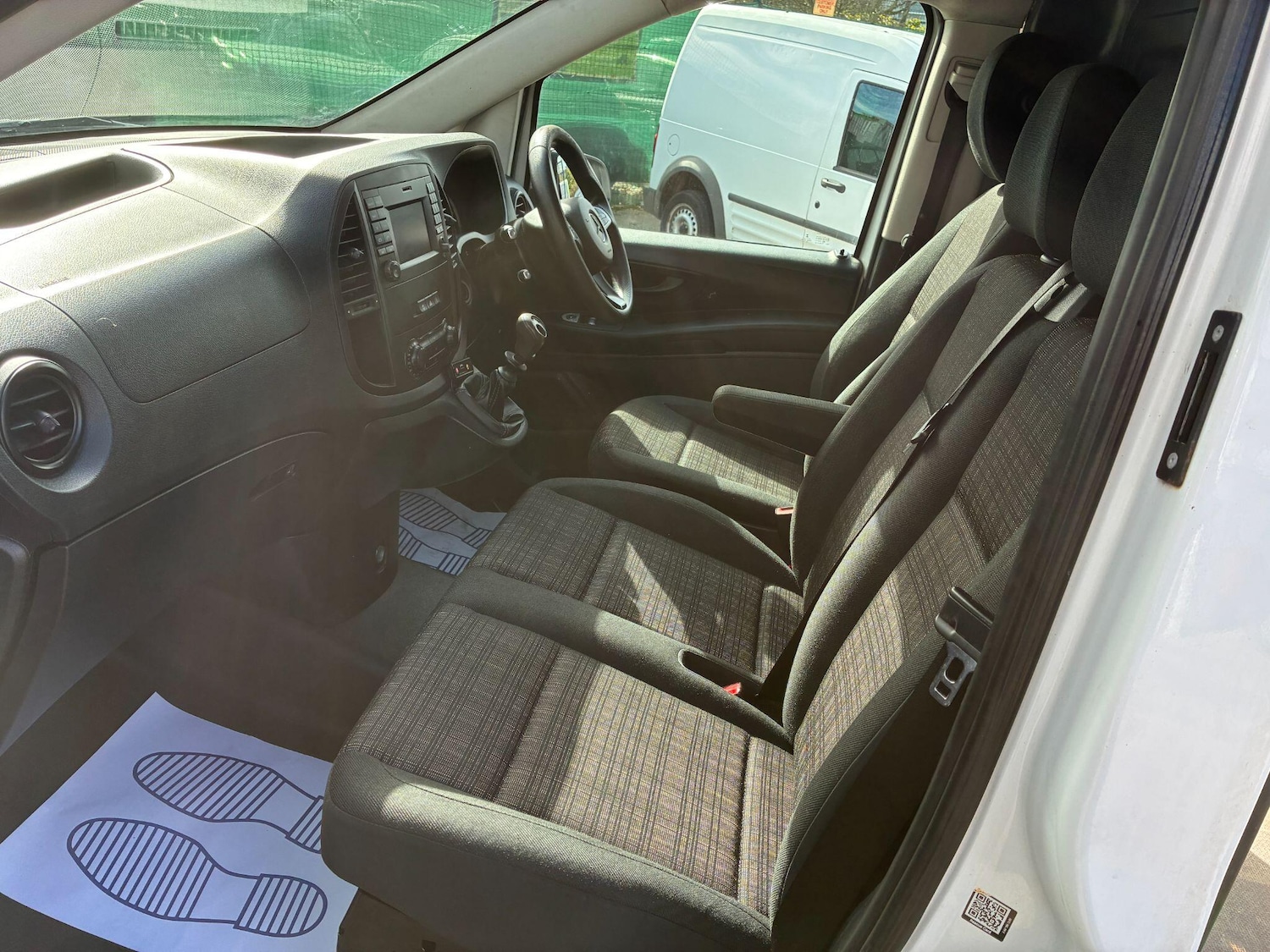 Used Mercedes-Benz Vito for sale - 77823925: Photo 8