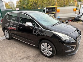 Peugeot - 3008