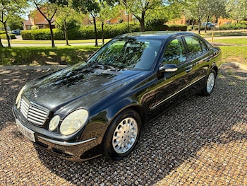 Used Mercedes-Benz E Class 2005 for sale - 78933557: Photo