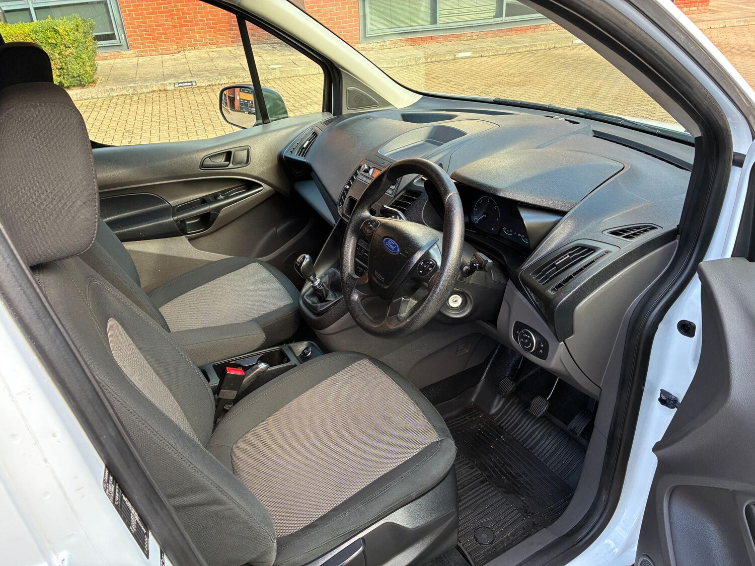 Used Ford Transit Connect 2019 for sale - 76988703: Photo 9