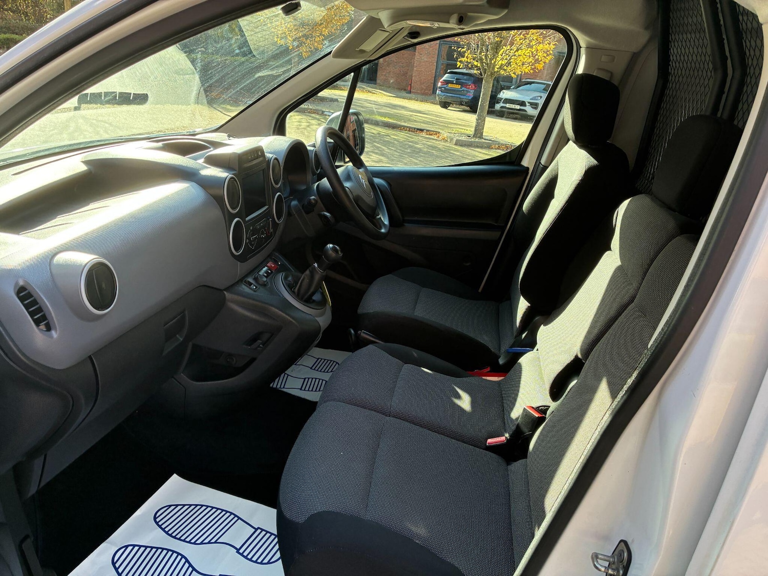 Used Citroen Berlingo 2017 for sale - 76440746: Photo 8