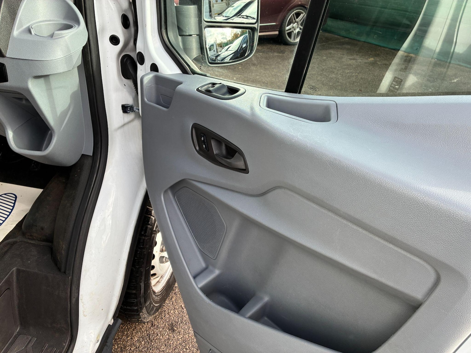 Used Ford Transit 2018 for sale - 76326393: Photo 9