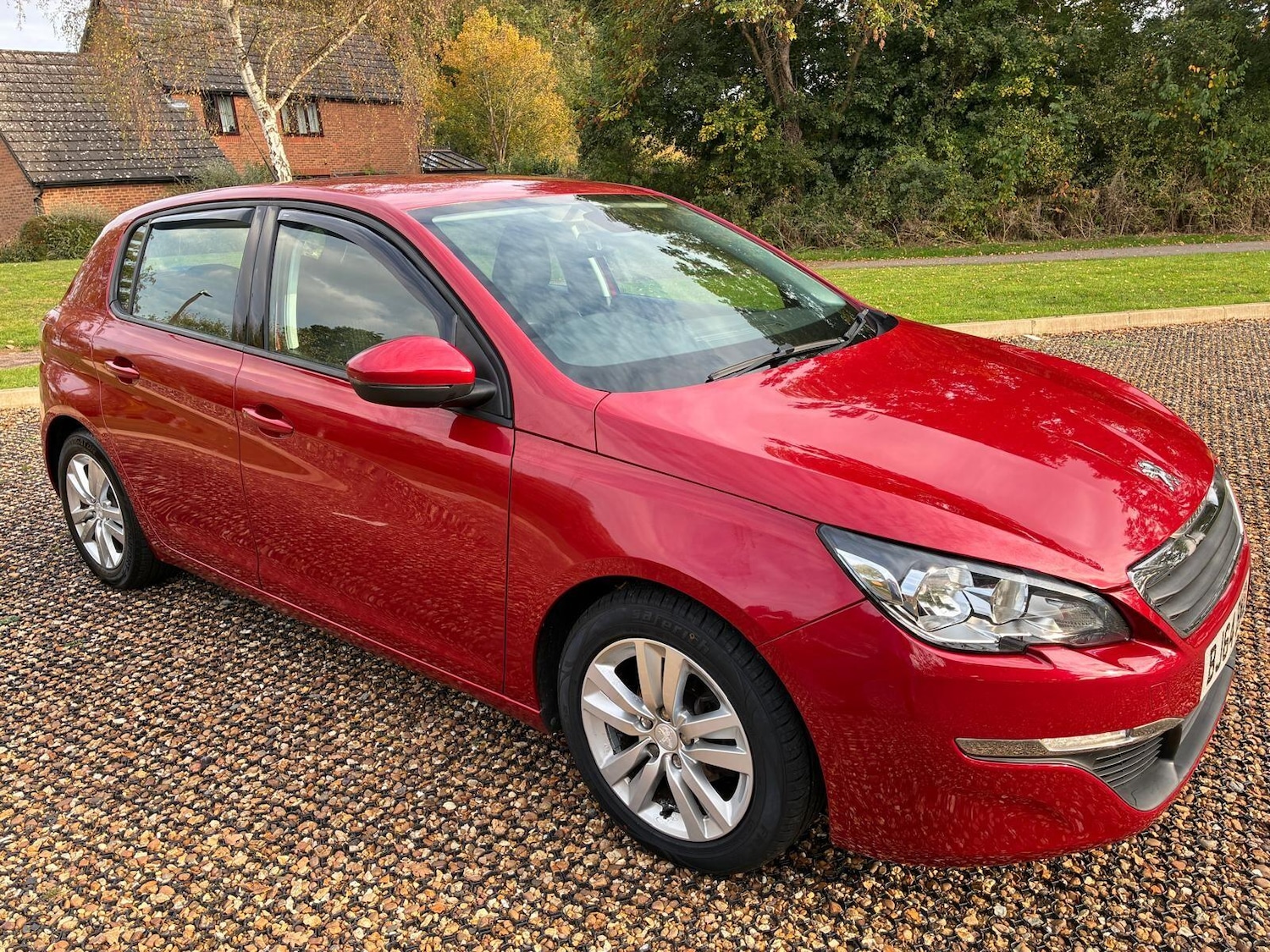 Used Peugeot 308 2015 for sale - 76138091: Photo 1