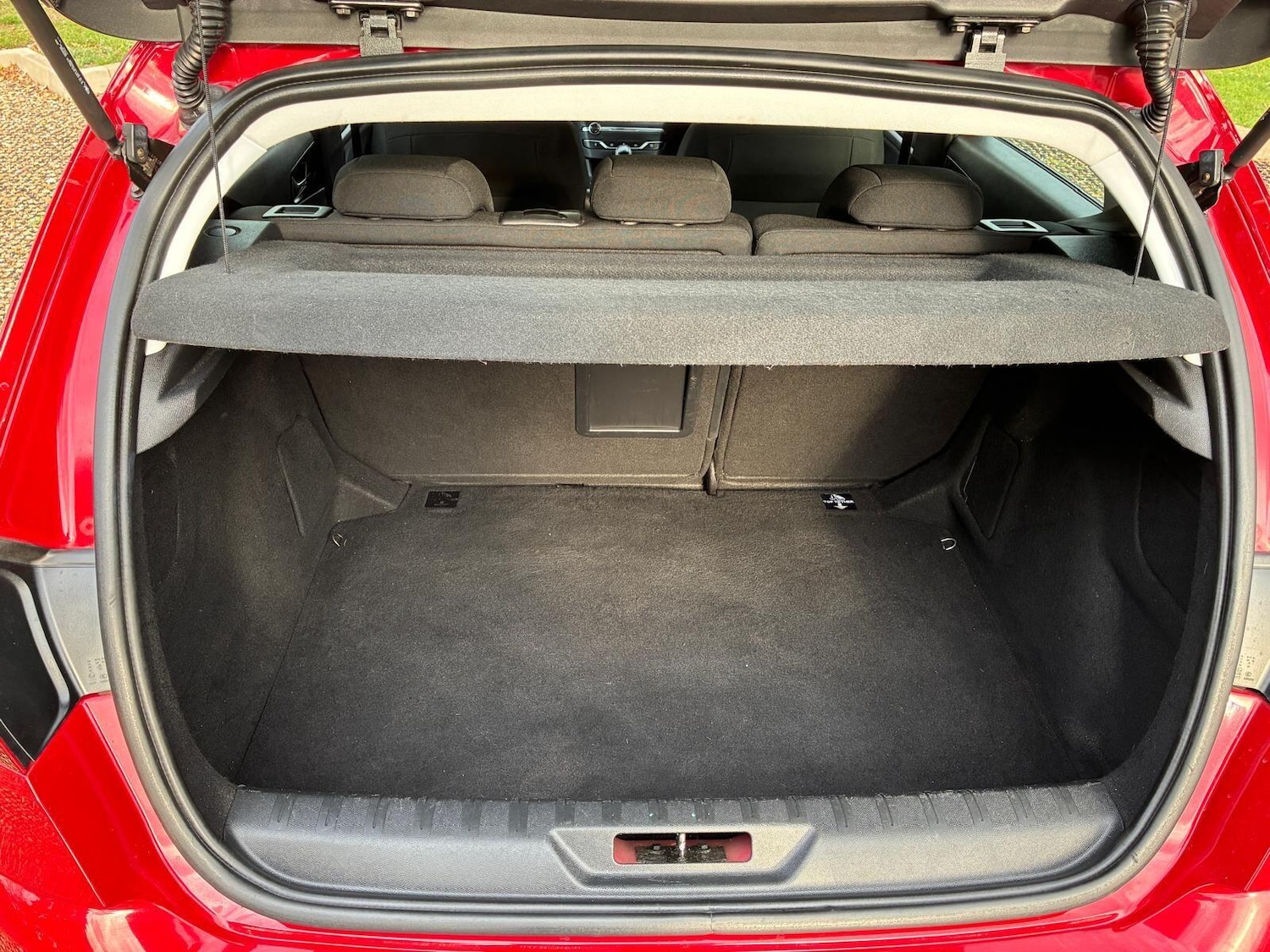 Used Peugeot 308 2015 for sale - 76138091: Photo 22