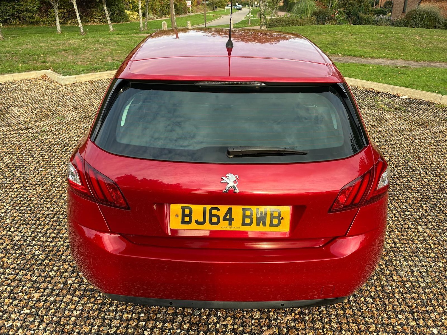 Used Peugeot 308 2015 for sale - 76138091: Photo 9