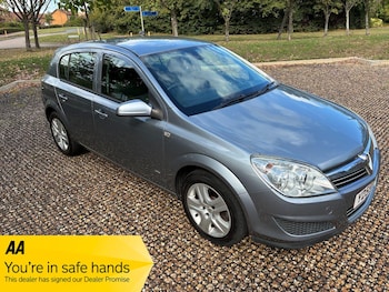 Vauxhall - Astra