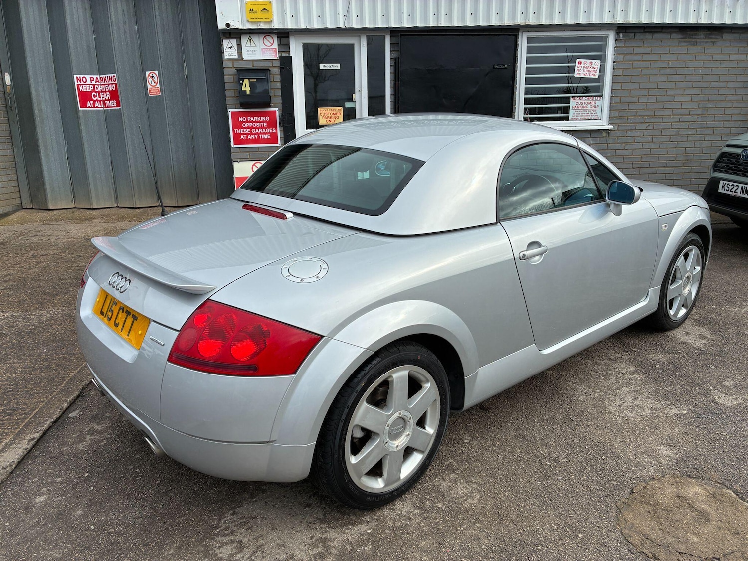 Used Audi TT 2000 for sale - 77695601: Photo 3