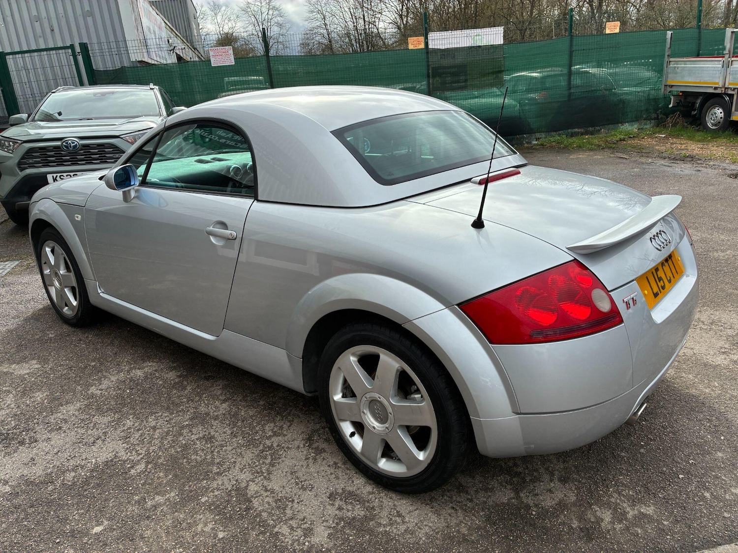 Used Audi TT 2000 for sale - 77695601: Photo 4