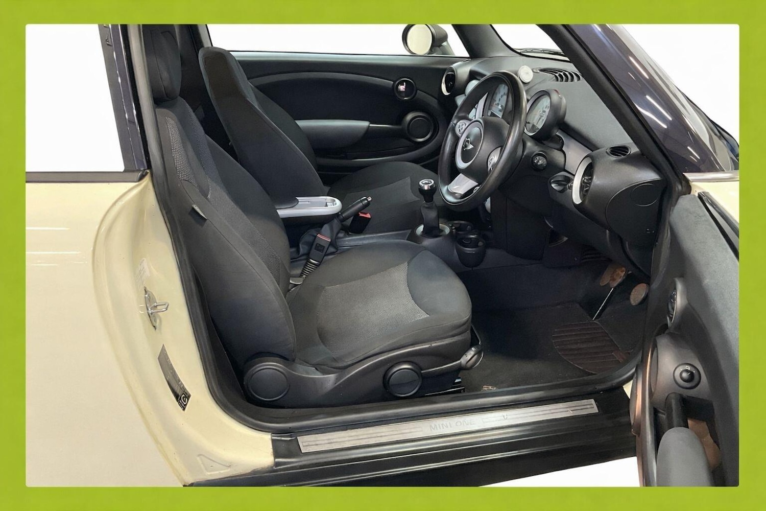 Used MINI Hatch 2008 for sale - 77238143: Photo 2