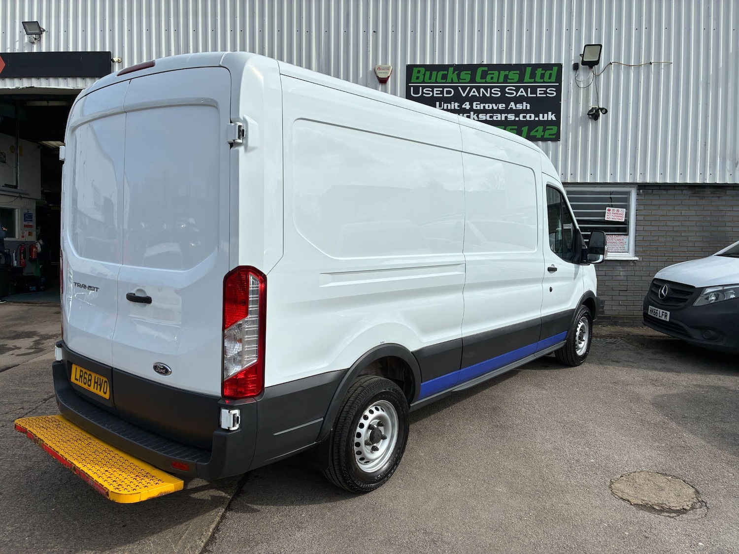 Used Ford Transit 2018 for sale - 77882537: Photo 4