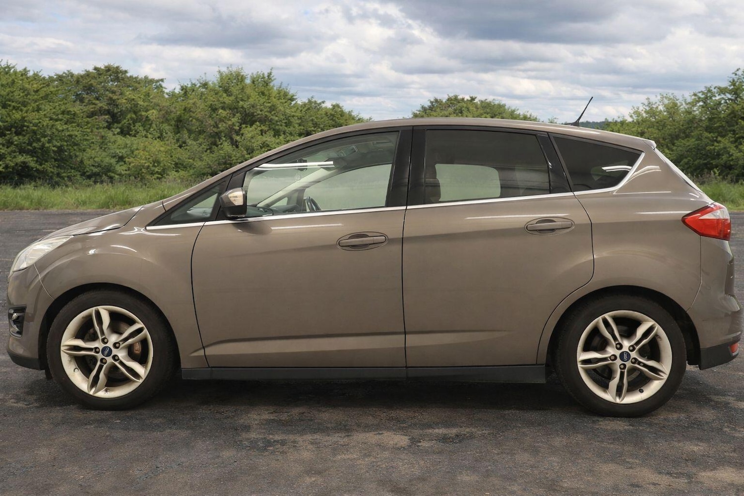 Used Ford C-Max 2013 for sale - 78203839: Photo 9