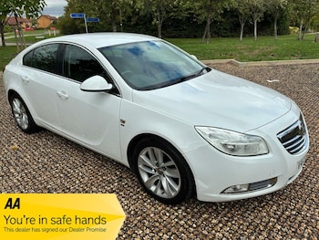Vauxhall - Insignia