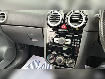 Used Vauxhall Corsa 2012 for sale - 78204546: Photo