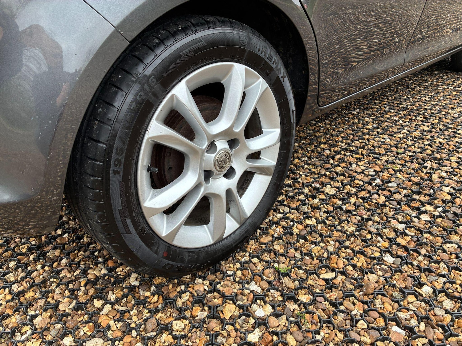 Used Vauxhall Corsa 2010 for sale - 77993547: Photo 14