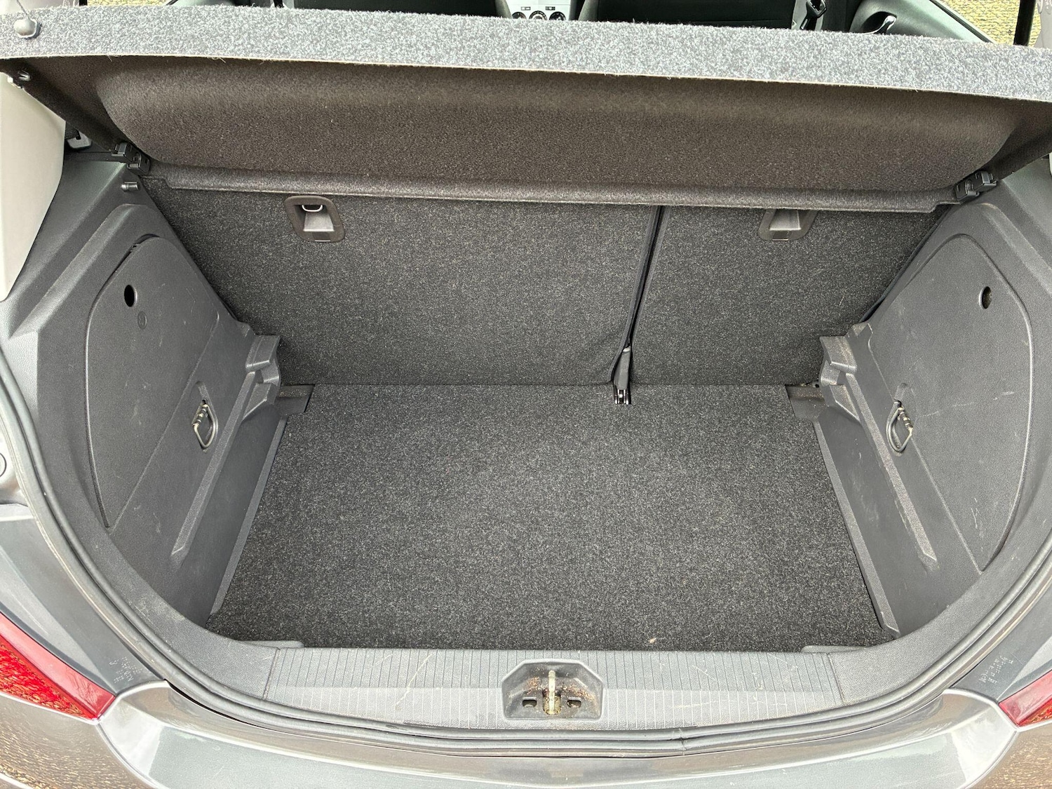 Used Vauxhall Corsa 2010 for sale - 77993547: Photo 15