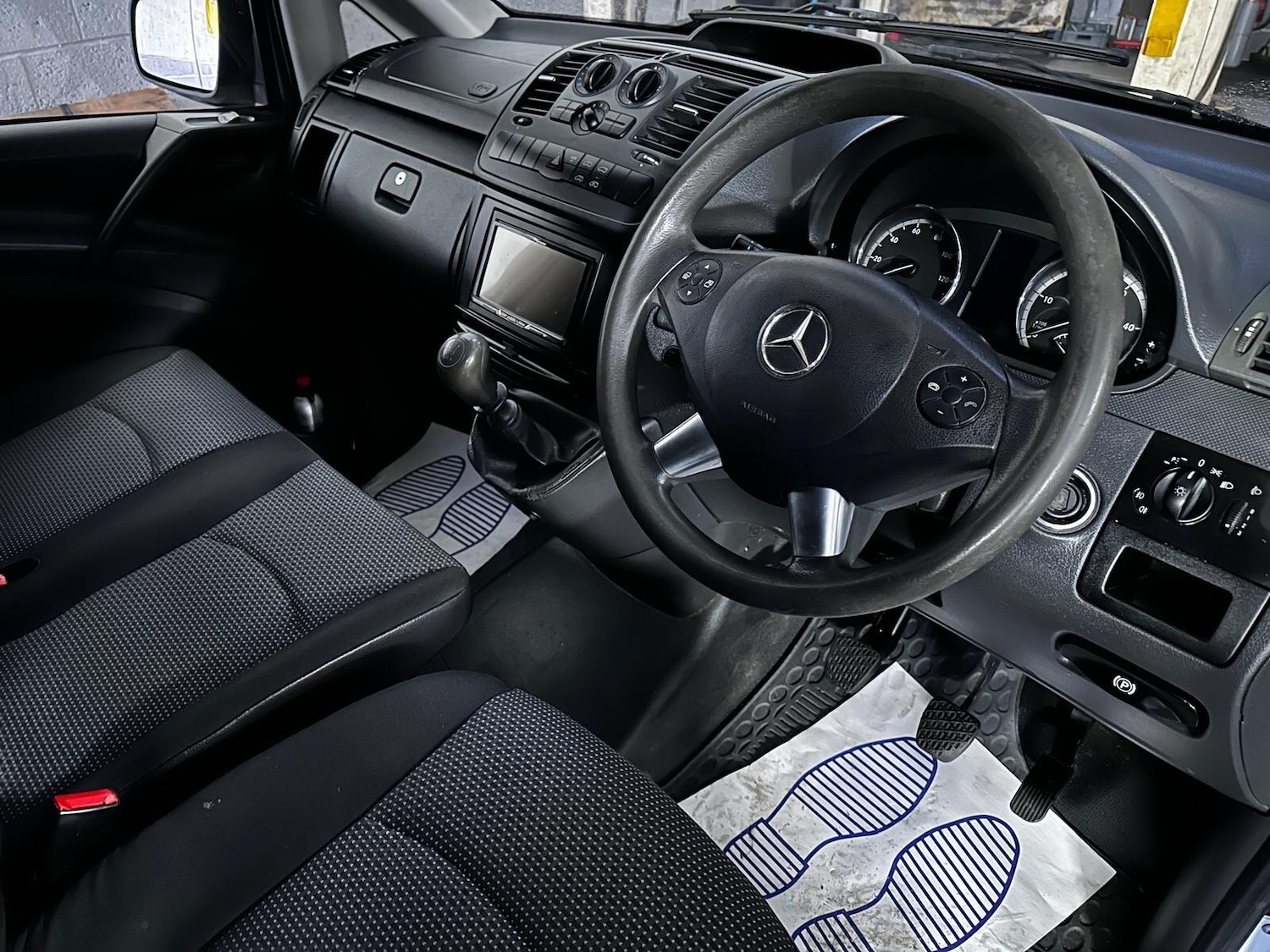 Used Mercedes-Benz Vito 2014 for sale - 76964448: Photo 3