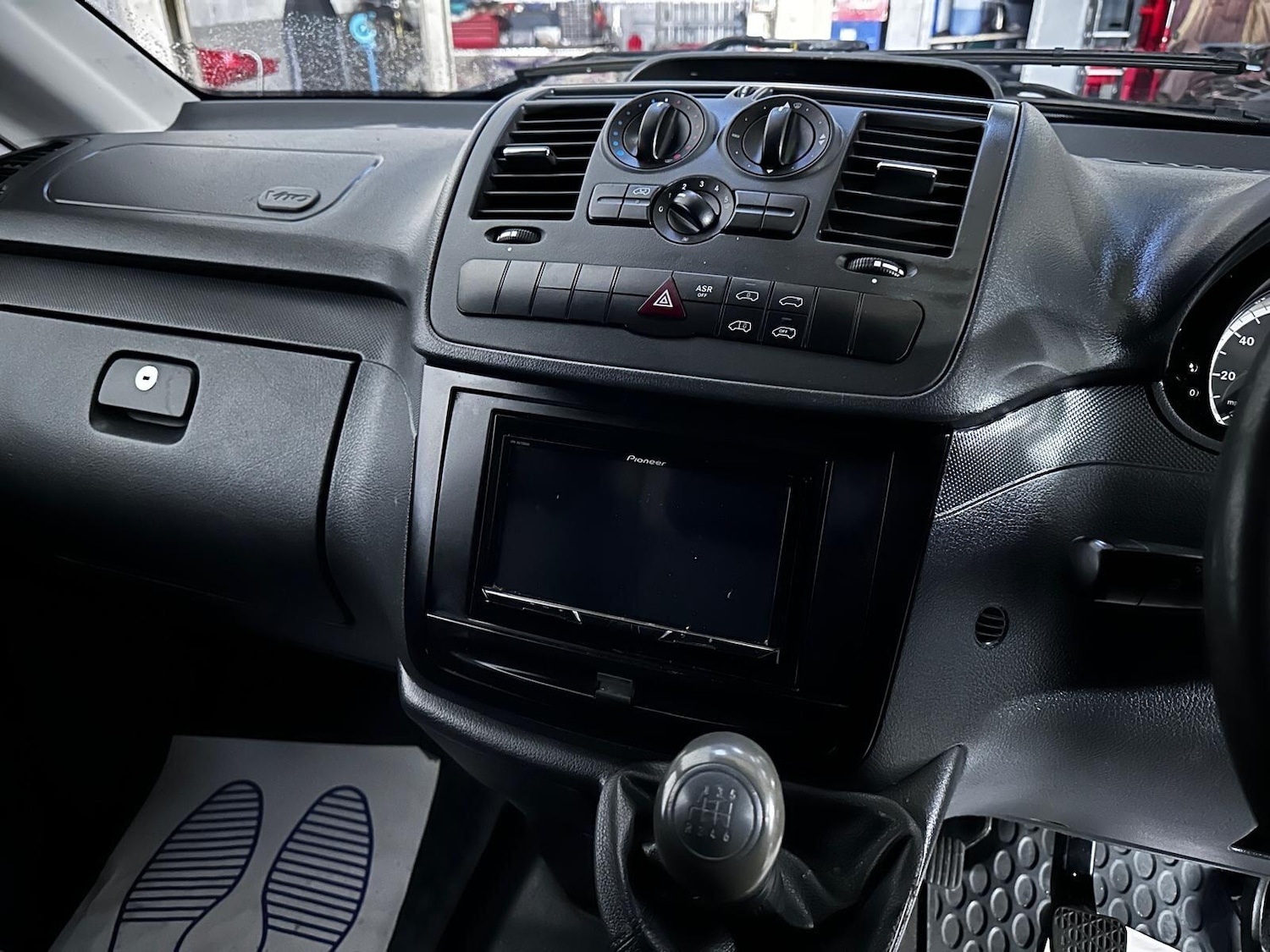 Used Mercedes-Benz Vito 2014 for sale - 76964448: Photo 6