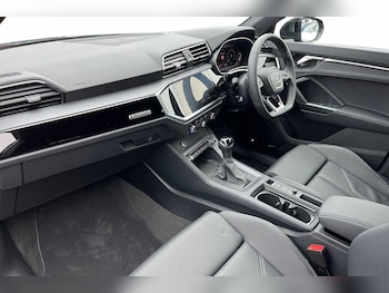 Used Audi Q3 2026 for sale - 79249954: Photo