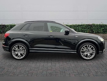 Used Audi Q3 2026 for sale - 79249954: Photo