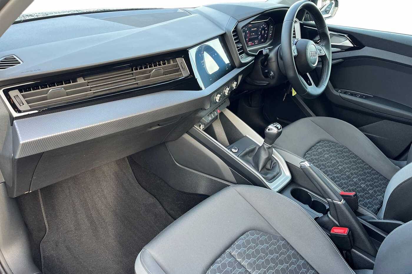 Used Audi A1 2019 for sale - 77163994: Photo 2