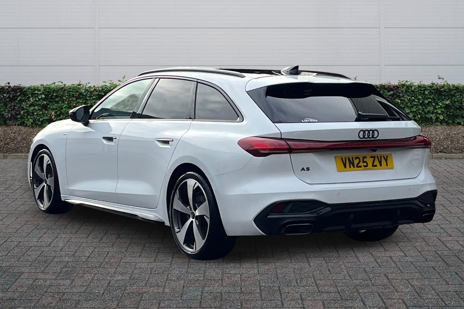 Used Audi A5 2025 for sale - 76500922: Photo 2