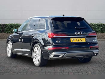Used Audi Q7 2024 for sale - 79742835: Photo