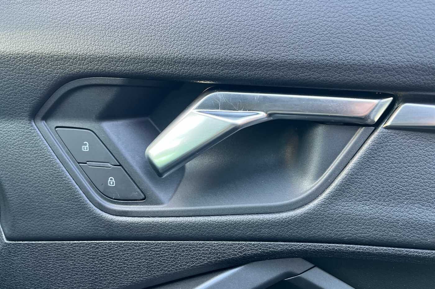 Used Audi Q3 2023 for sale - 76419902: Photo 15