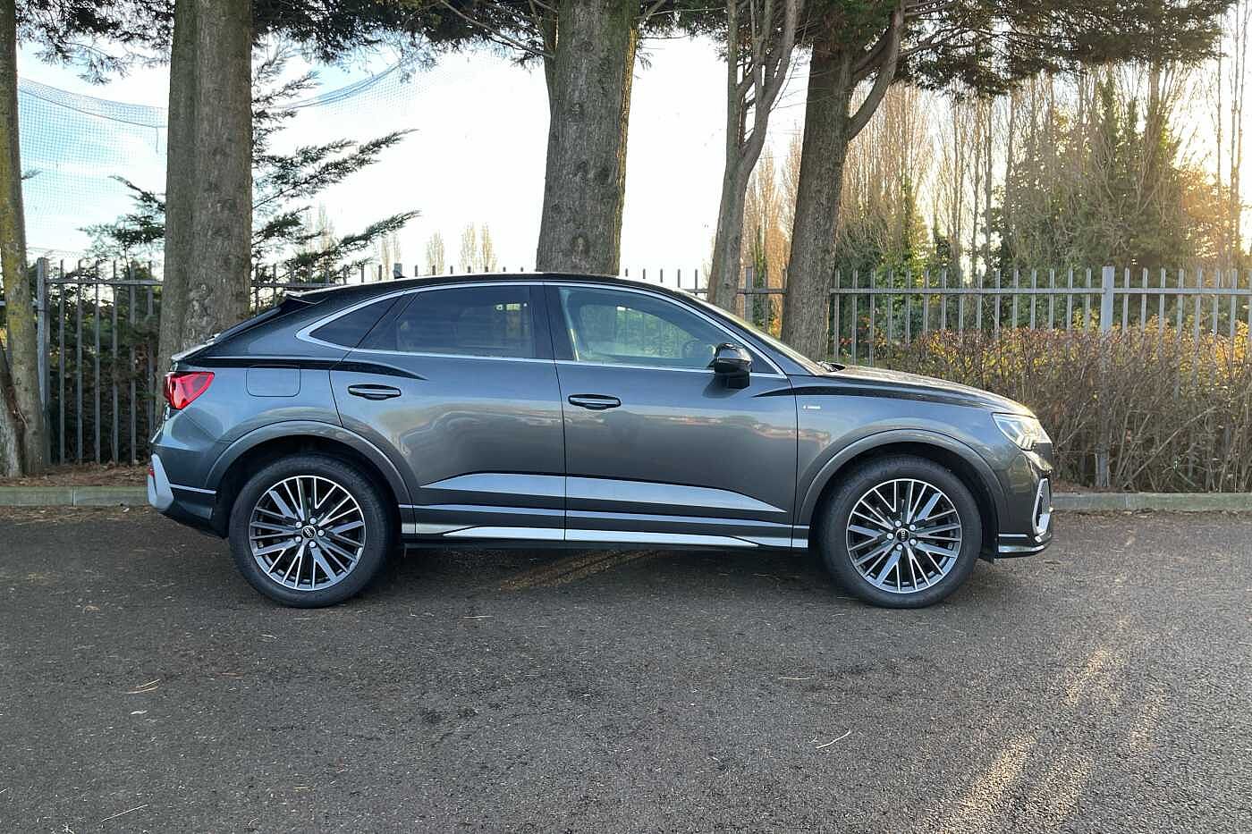 Used Audi Q3 2023 for sale - 76419902: Photo 4