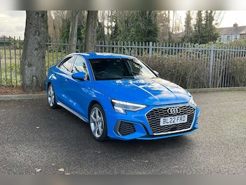 2022 (22) - 35 TFSI S Line 4dr