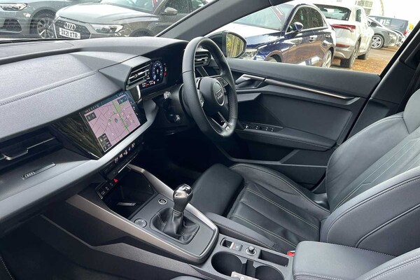 Used Audi A3 2023 for sale - 76003148: Photo 2