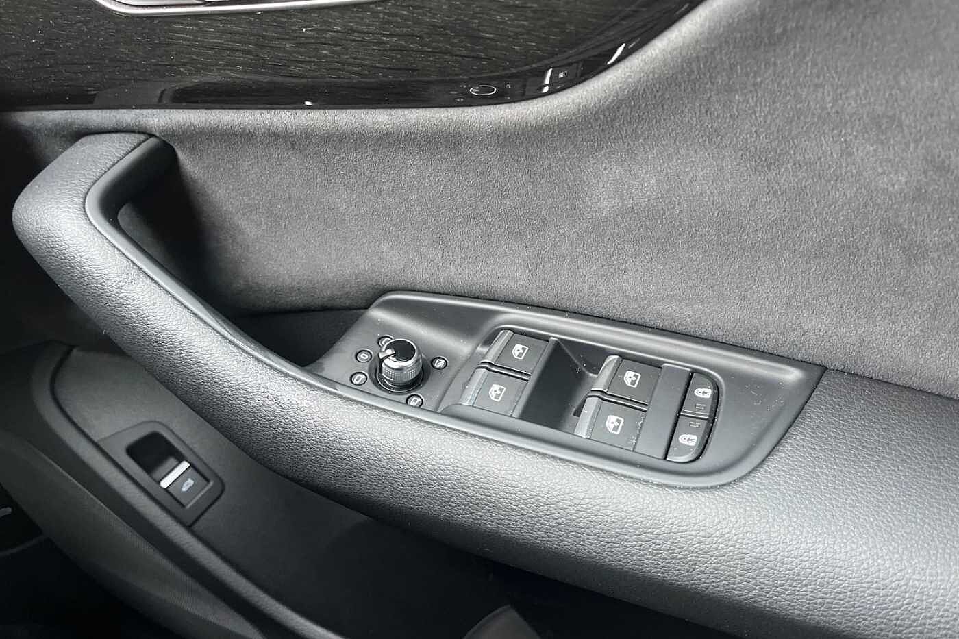 Used Audi Q7 2023 for sale - 77634430: Photo 13