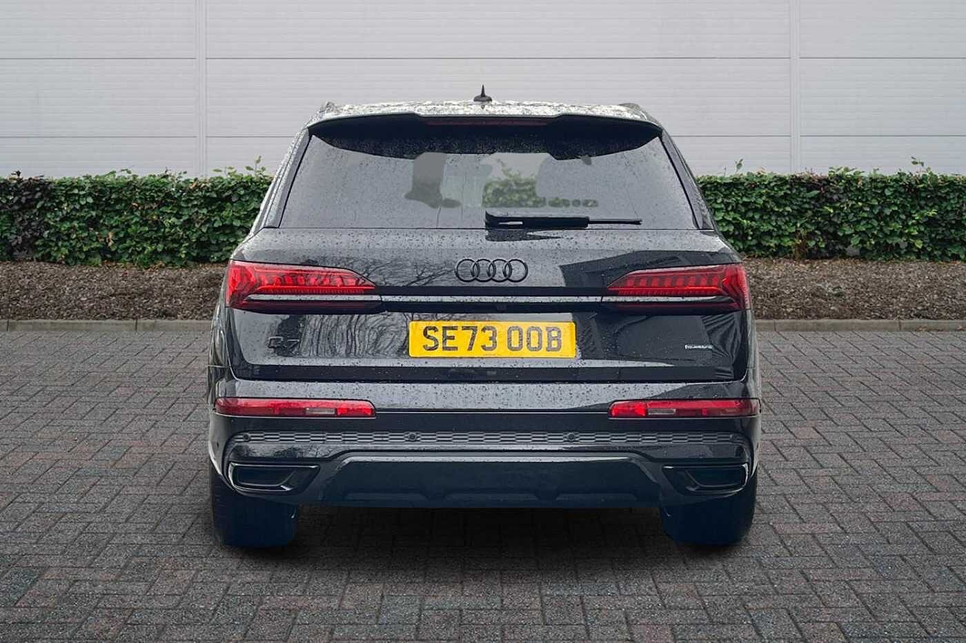 Used Audi Q7 2023 for sale - 77634430: Photo 8