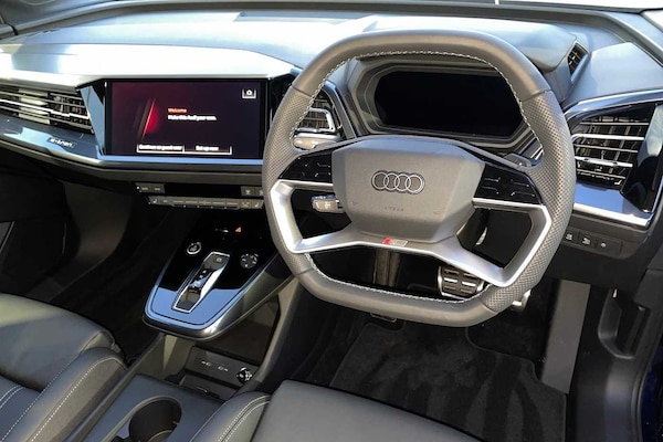 Used Audi Q4 e-tron 2023 for sale - 69598030: Photo 6