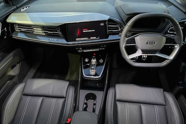 Used Audi Q4 e-tron 2023 for sale - 69598030: Photo 9