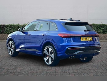 Used Audi Q5 2025 for sale - 76692730: Photo
