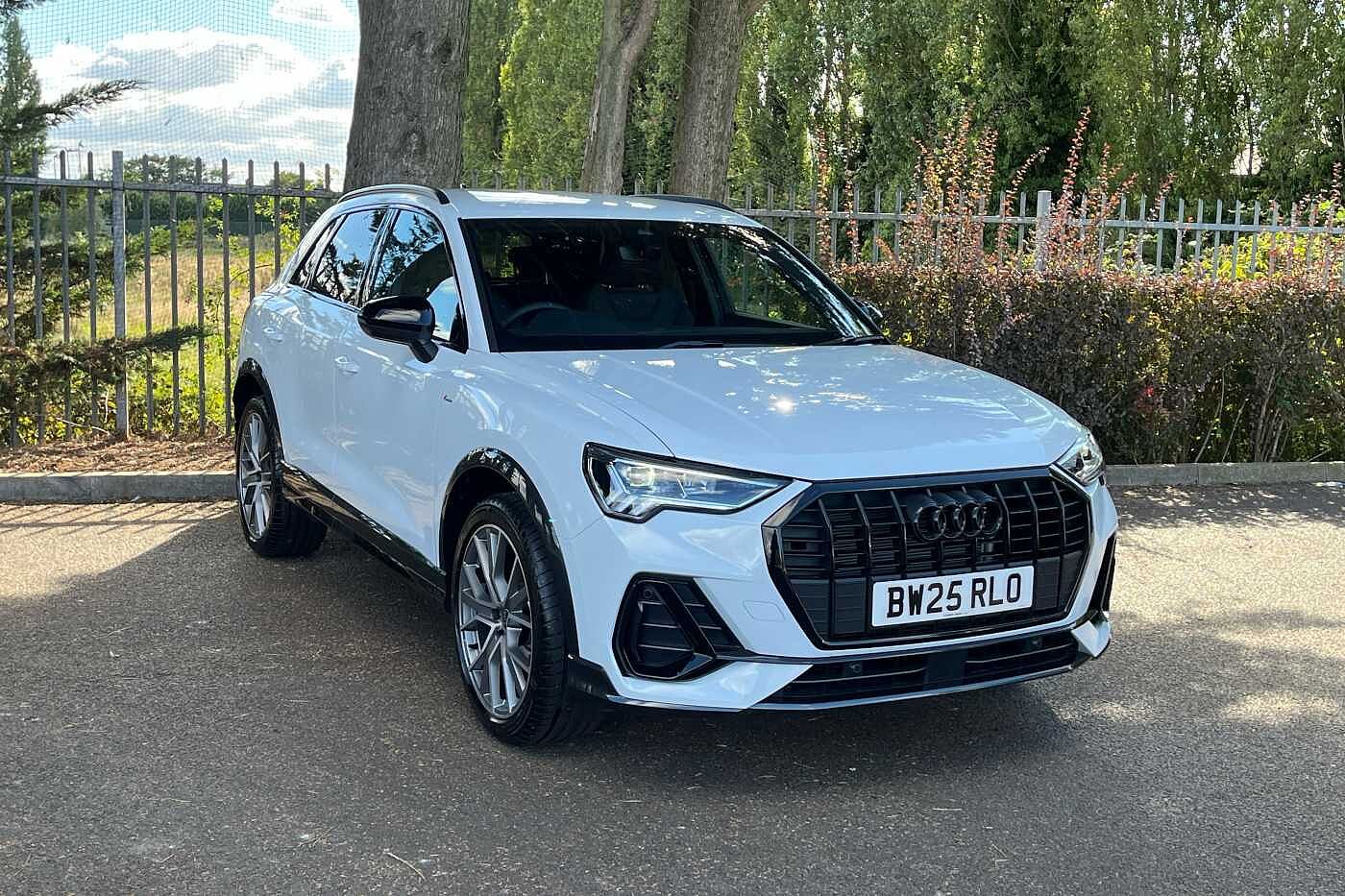Used Audi Q3 2025 for sale - 76003192: Photo 1