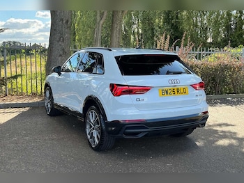 Used Audi Q3 2025 for sale - 76003192: Photo 3