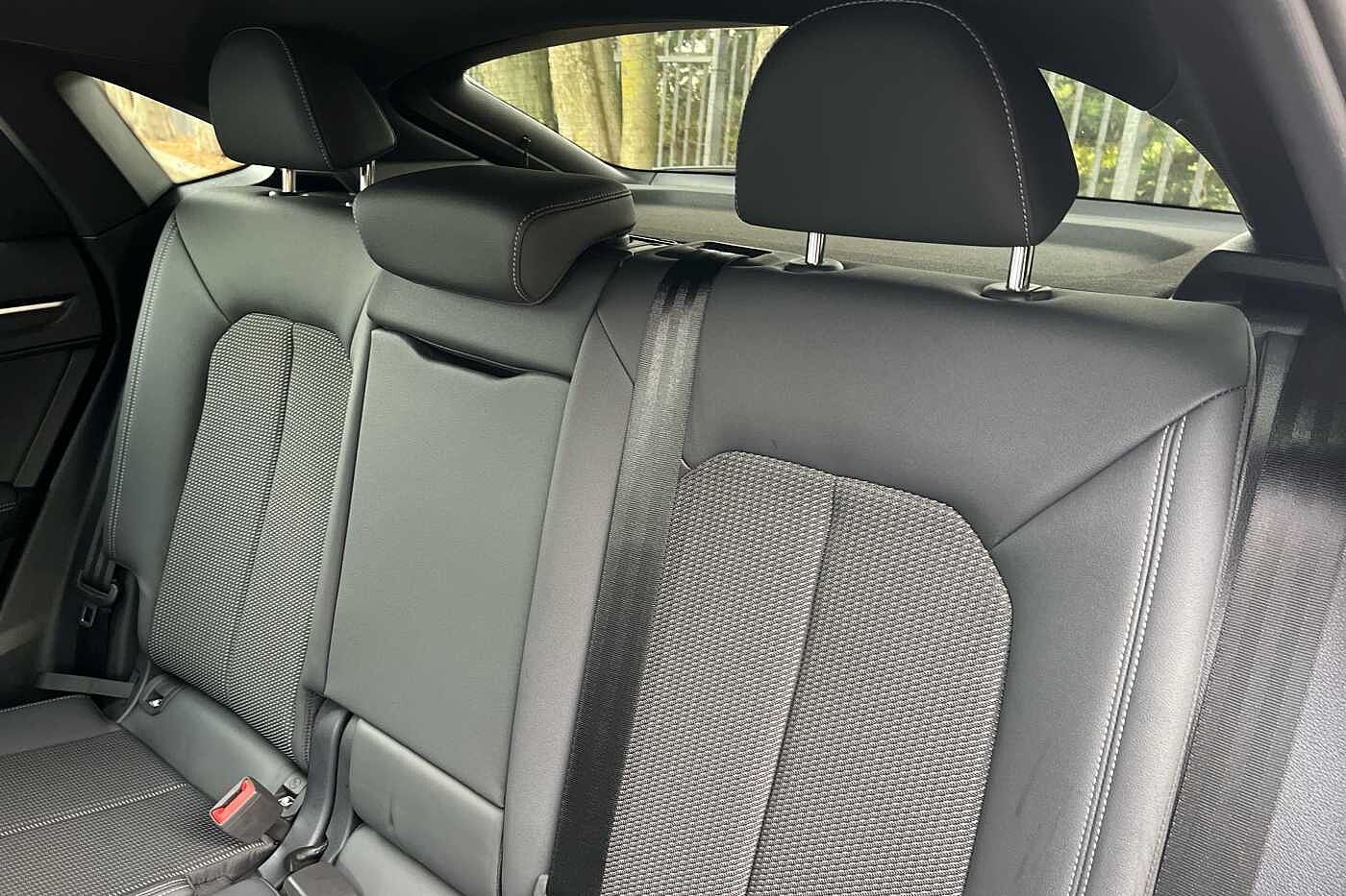 Used Audi Q3 2023 for sale - 76190667: Photo 8