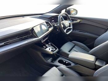 Used Audi Q4 e-tron 2024 for sale - 79305418: Photo